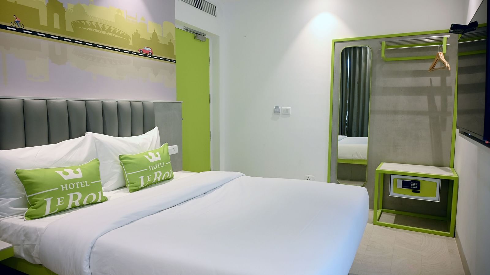 Picture featuring the interior view of Executive room - Hotel Le ROI Express, Karol Bagh 