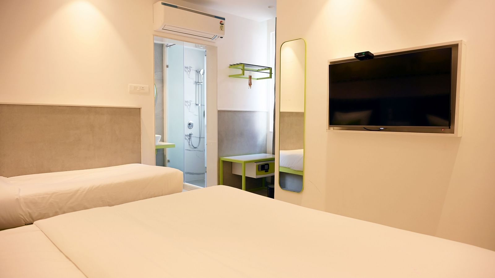 Picture featuring the interior view of Family room - Hotel Le ROI Express, Karol Bagh 