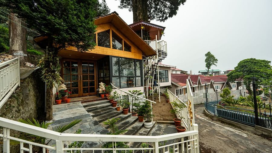 Exterior view of Cafe resort combined-Arcadia Heritage Resort,Darjeeling