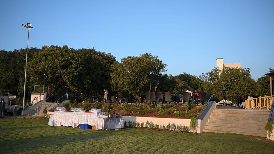 Dining at Amarai at Mango Leaf Lake Resort, Pune 2