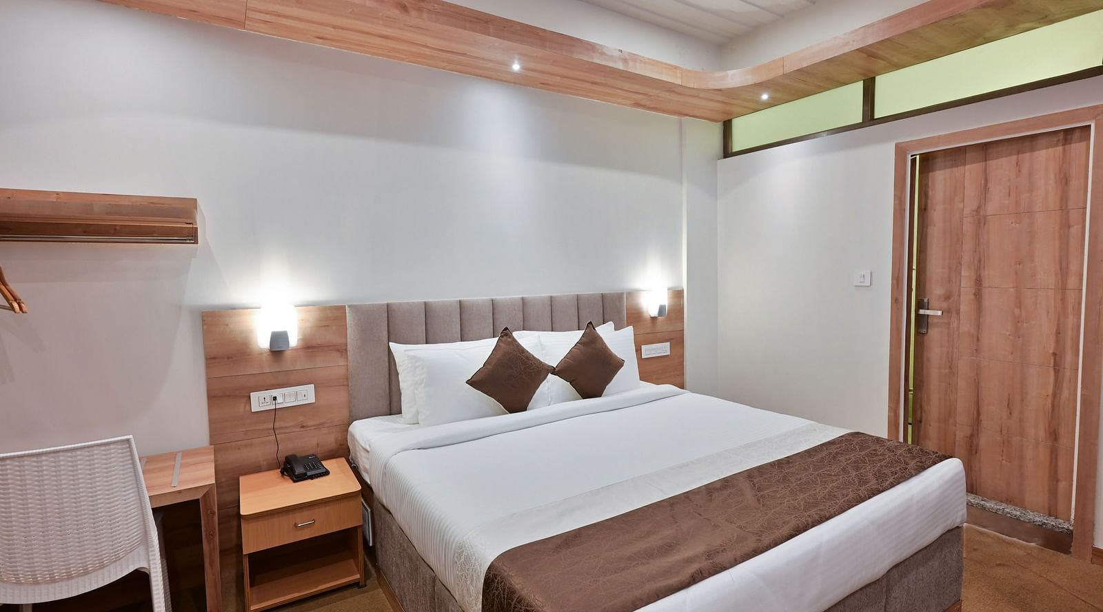 image of a king size bed at the soma hotel by avianna group, darjeeling