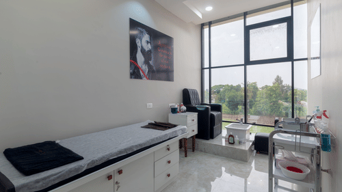 Overview of the Spa with a massage table in view - VITS Satyajeet Karad