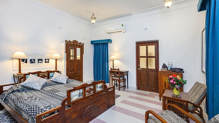 Naazo Mahal room at Tijara Fort palace