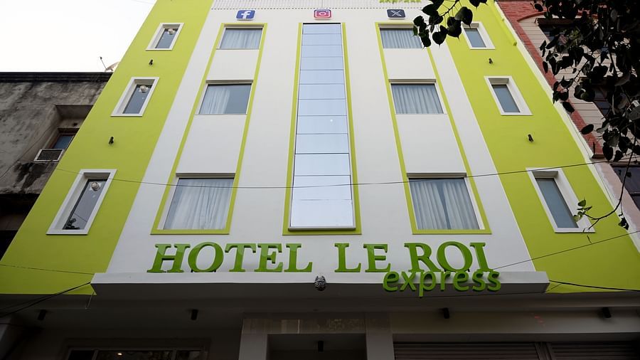 Picture featuring the facade of Hotel Le ROI Express, Karol Bagh 
