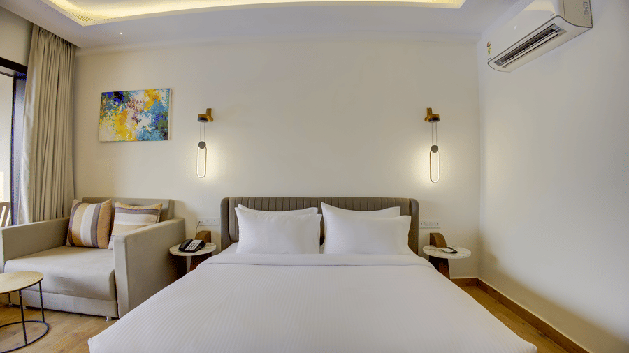 Deluxe King Room