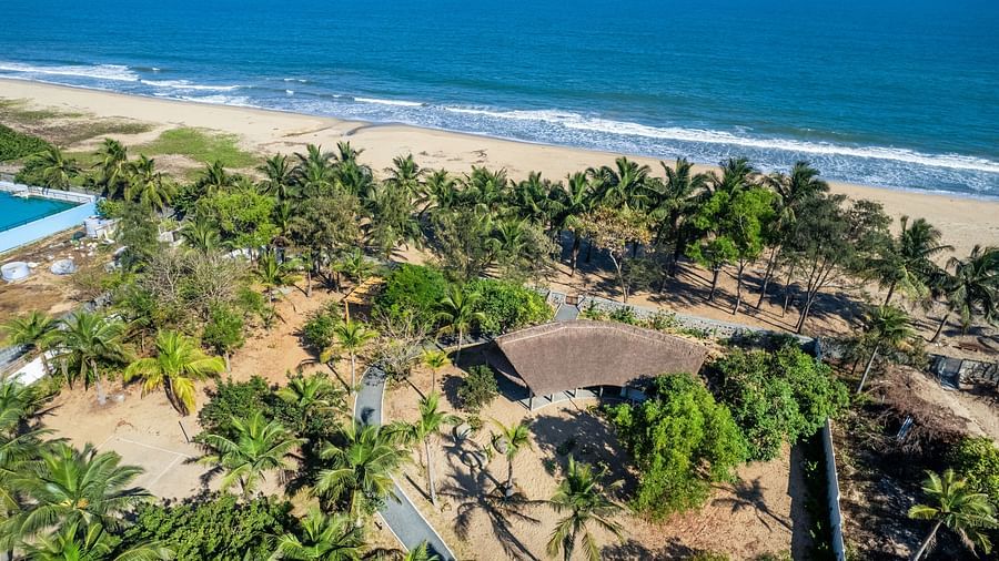Ariel view of Pondicherry Resort with swimming pool | Mango Hill Shallow Beach Resort ECR