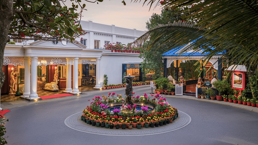 Circular driveway entrance leading to the elegant main building at MAYFAIR Palm Beach Resort, Gopalpur-on-Sea.