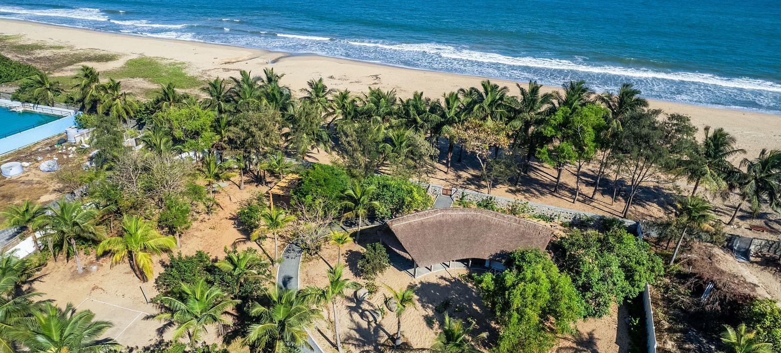 Ariel view of Pondicherry Resort with swimming pool | Mango Hill Shallow Beach Resort ECR