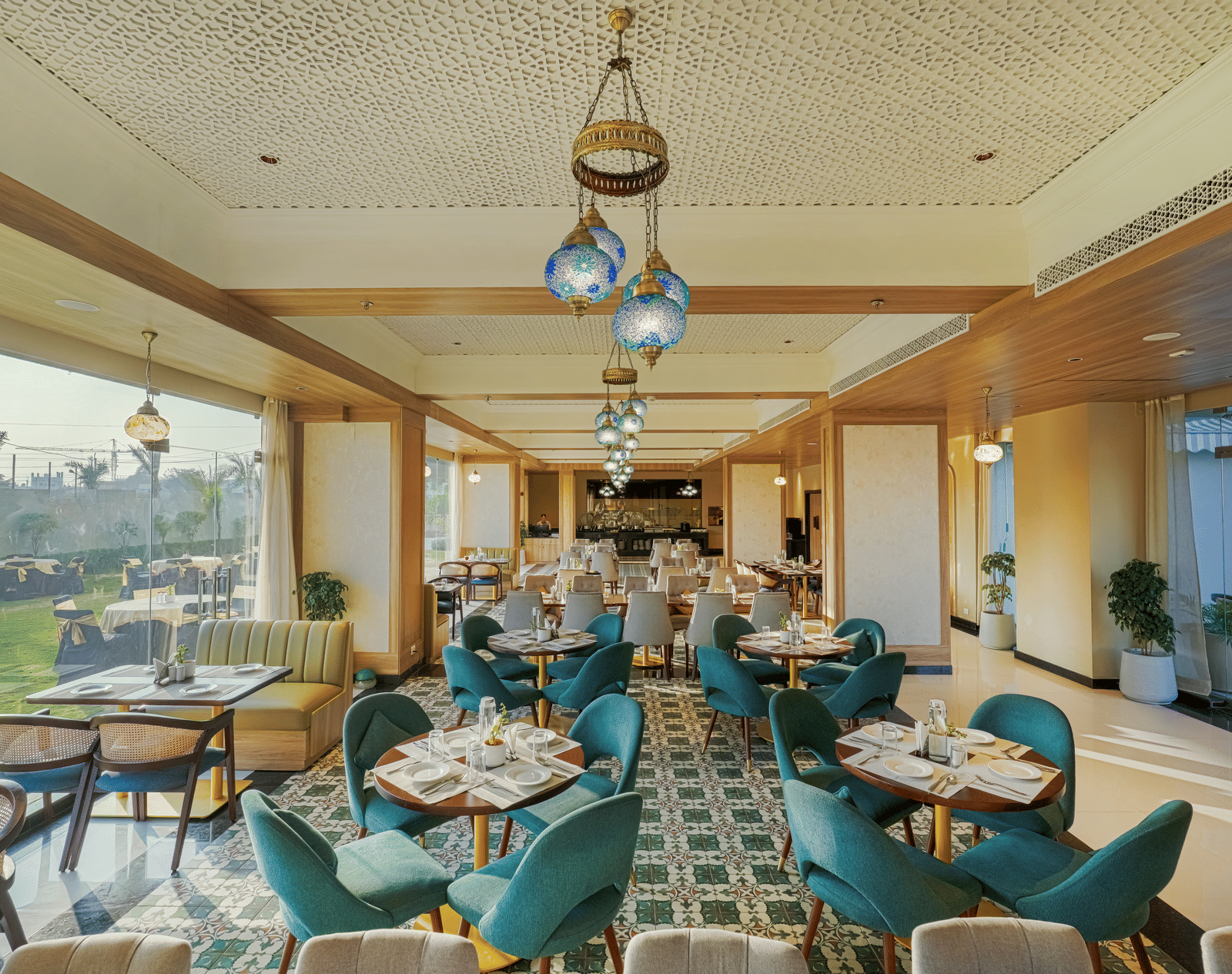 Dining | Best Veg Hotels in Jaipur | Urban Suites by BluSalzz, Jaipur