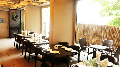 Cocoon Restaurant in Andheri East , Dragonfly Hotel, Hotel in Andheri