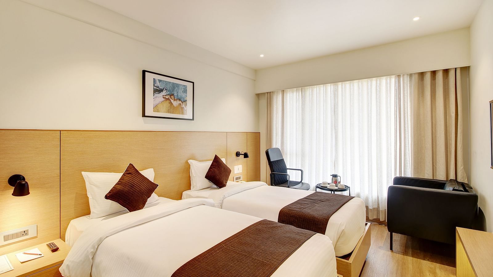 Premium Room at Hotel Mumbai House, Ghansoli
