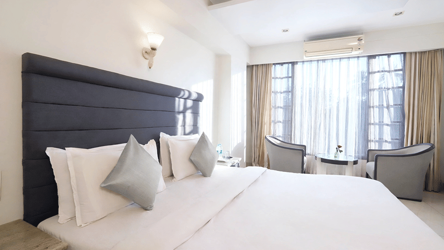 Superior King Room 
