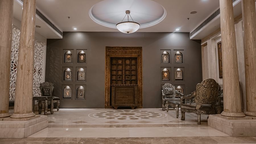 Lobby 5