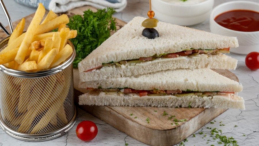 Vegetable Tripple Decker Sandwich