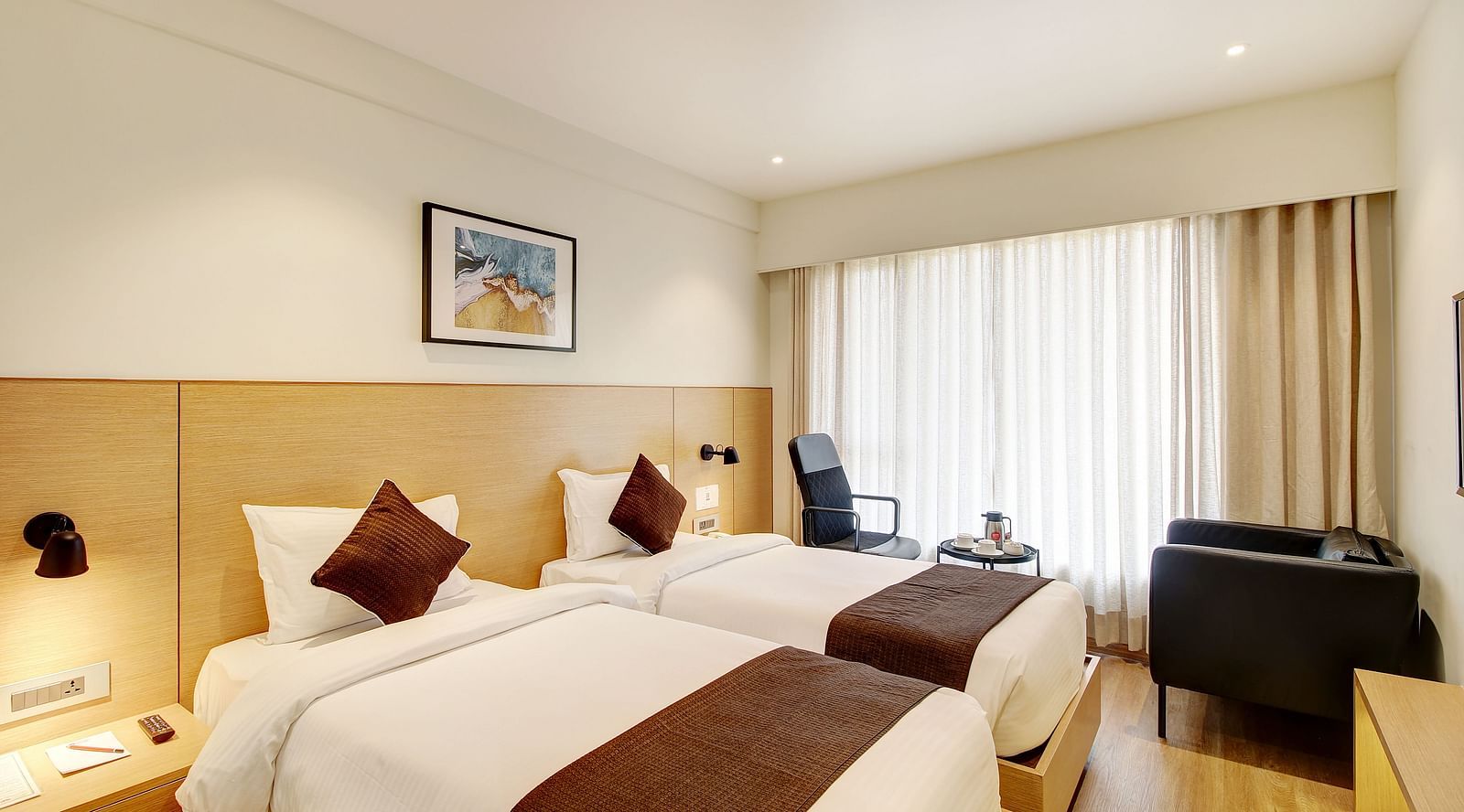 Premium Room at Hotel Mumbai House, Ghansoli