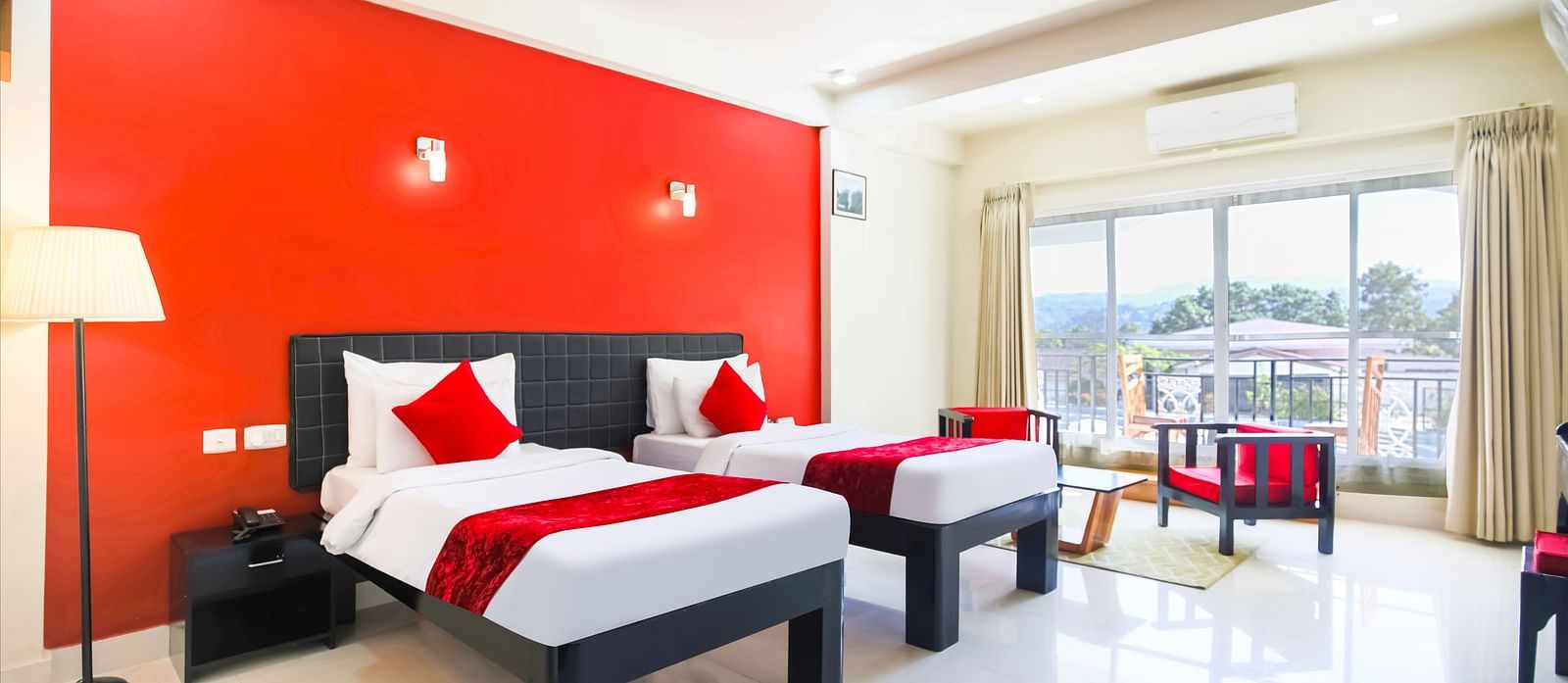Premium twin bed room with Garden view