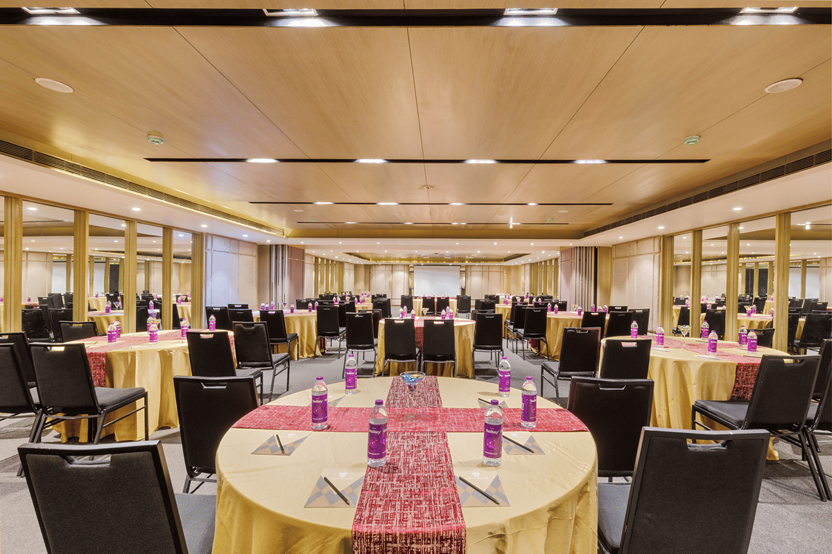Aura banquet hall at VIVIDUS Hotel – Race Course