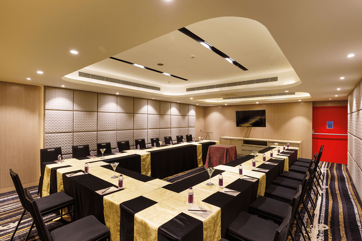 Zing — modern boardroom.