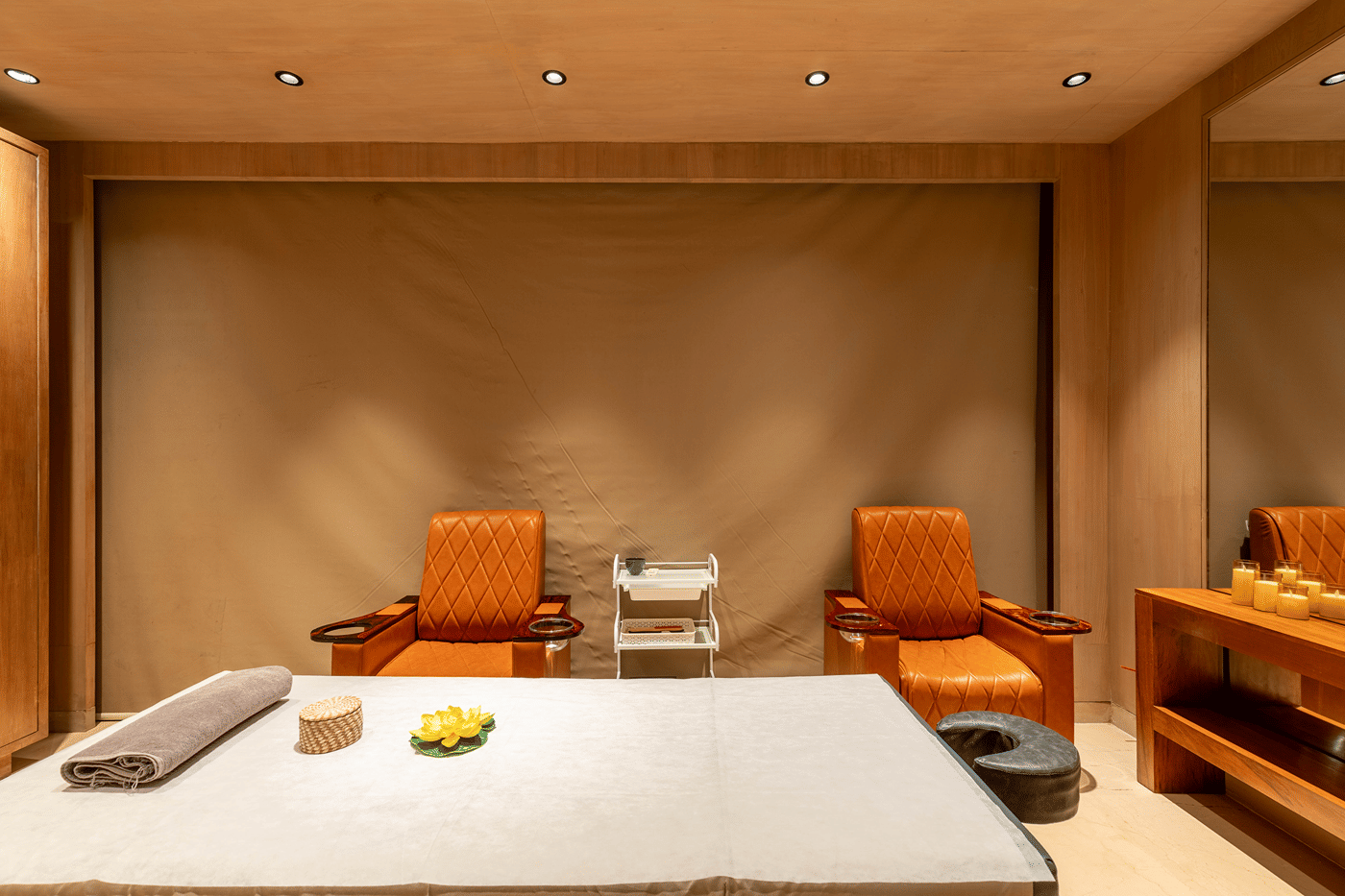 Treatment room detail