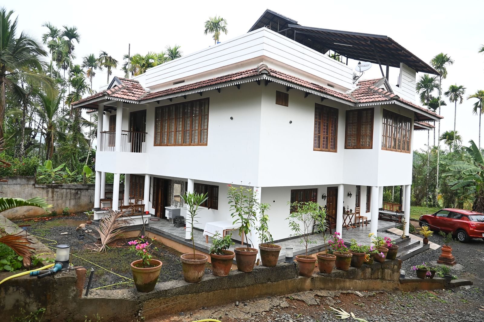 Broad view of the Facade of Ananda Holiday Home, Wayanad