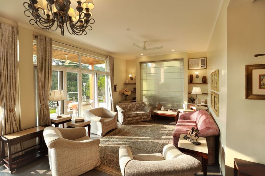 sitting area @  Lamrin Hotels & Resorts