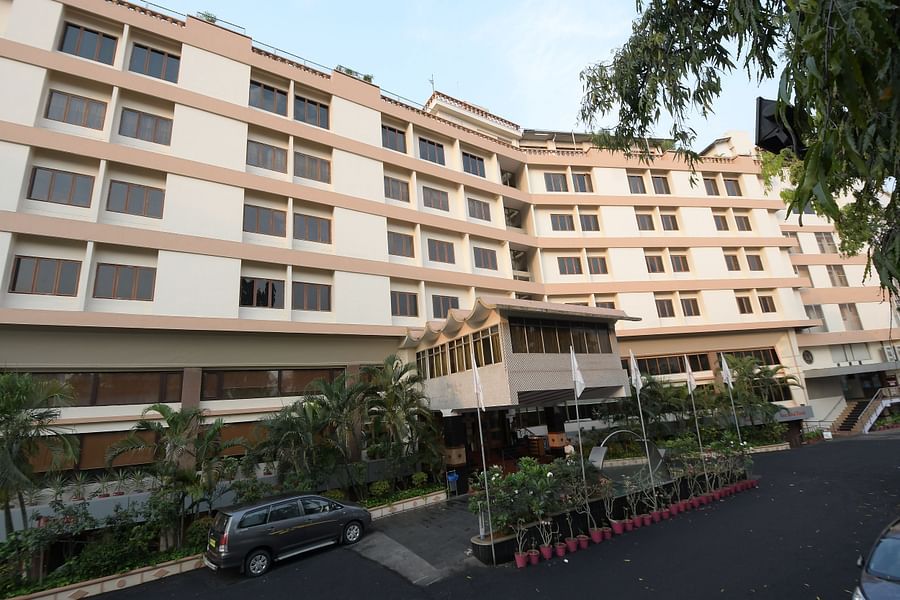 Facade at Hotel Daspalla Visakhapatnam 1