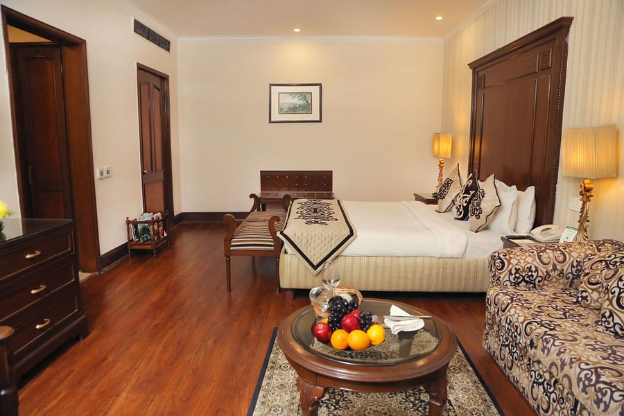 Business Suite, The Bristol Hotel Gurgaon, 5-star Hotel In Gurgaon 7741