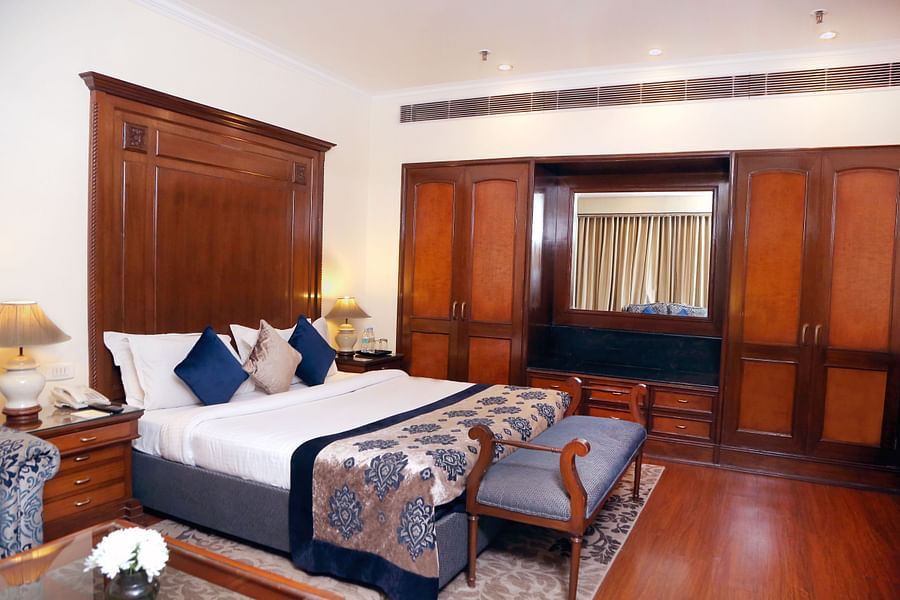 Business Suite, The Bristol Hotel Gurgaon, 5-star Hotel In Gurgaon 7781