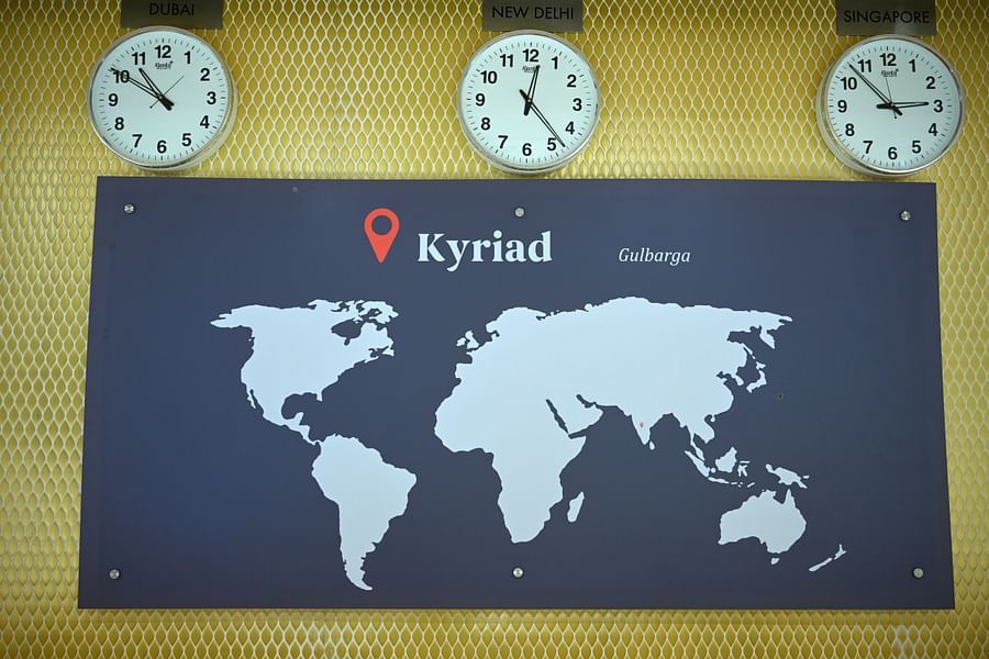 Kyriad Hotel Reception 7