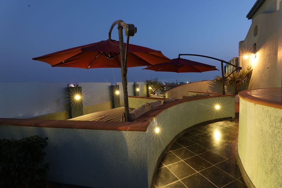 Rooftop Pool