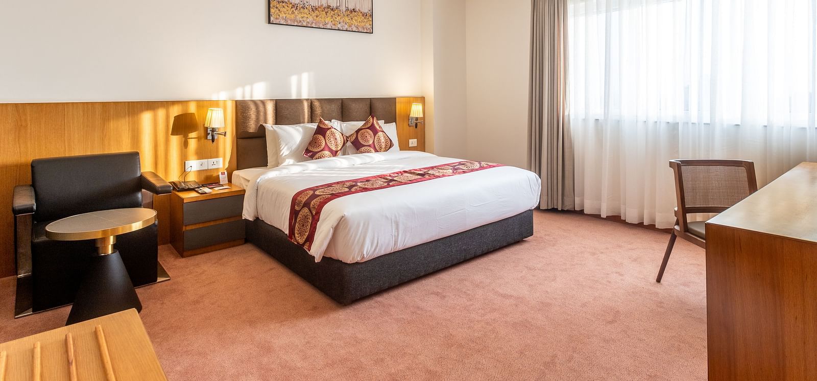 Superior King Room 9