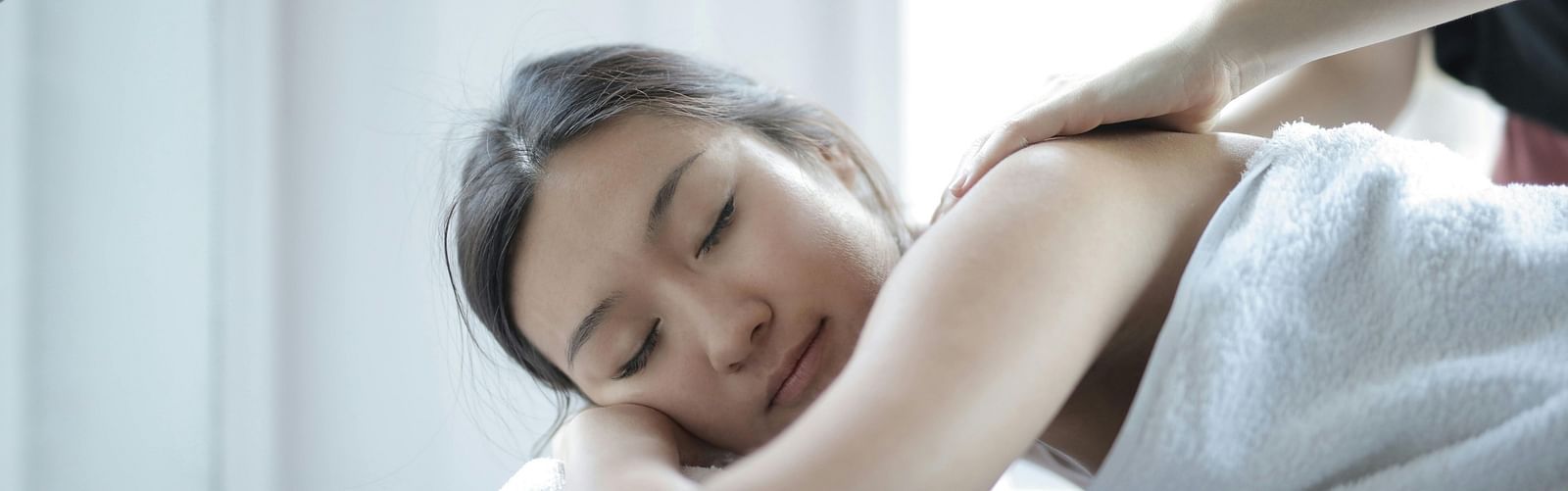 image of a woman receiving a relaxing spa 