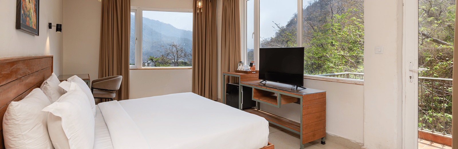 Stays in Rishikesh | Rishikesh Stay Near the Ganga