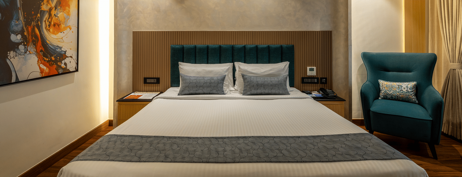 Executive King Room 02 copy