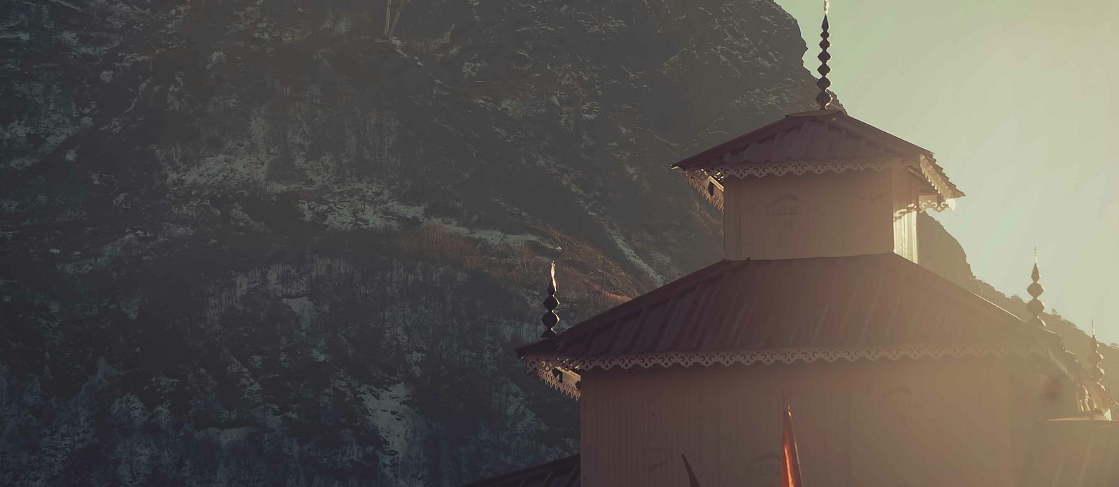 aparna-gauri-0OBW GDIO1U-unsplash