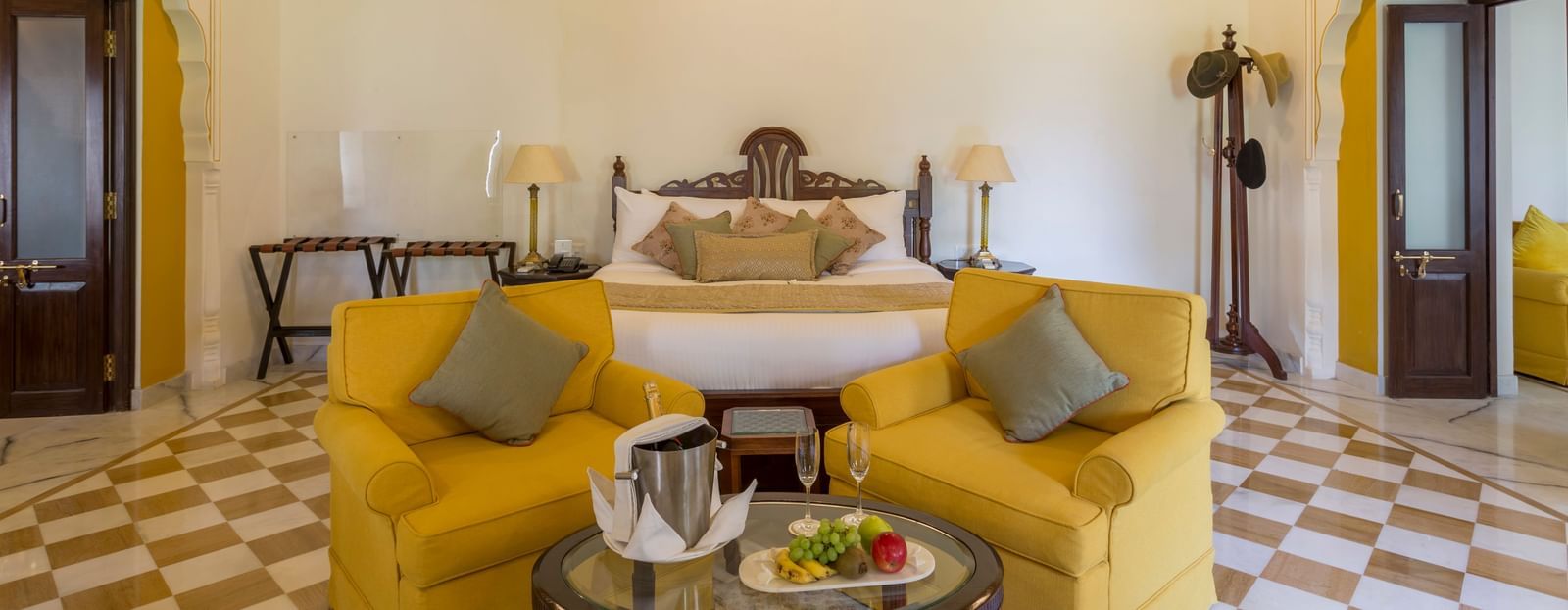Premium Suite 6
