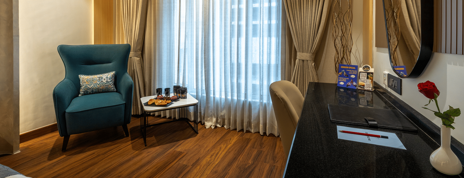 Executive King Room 04 copy