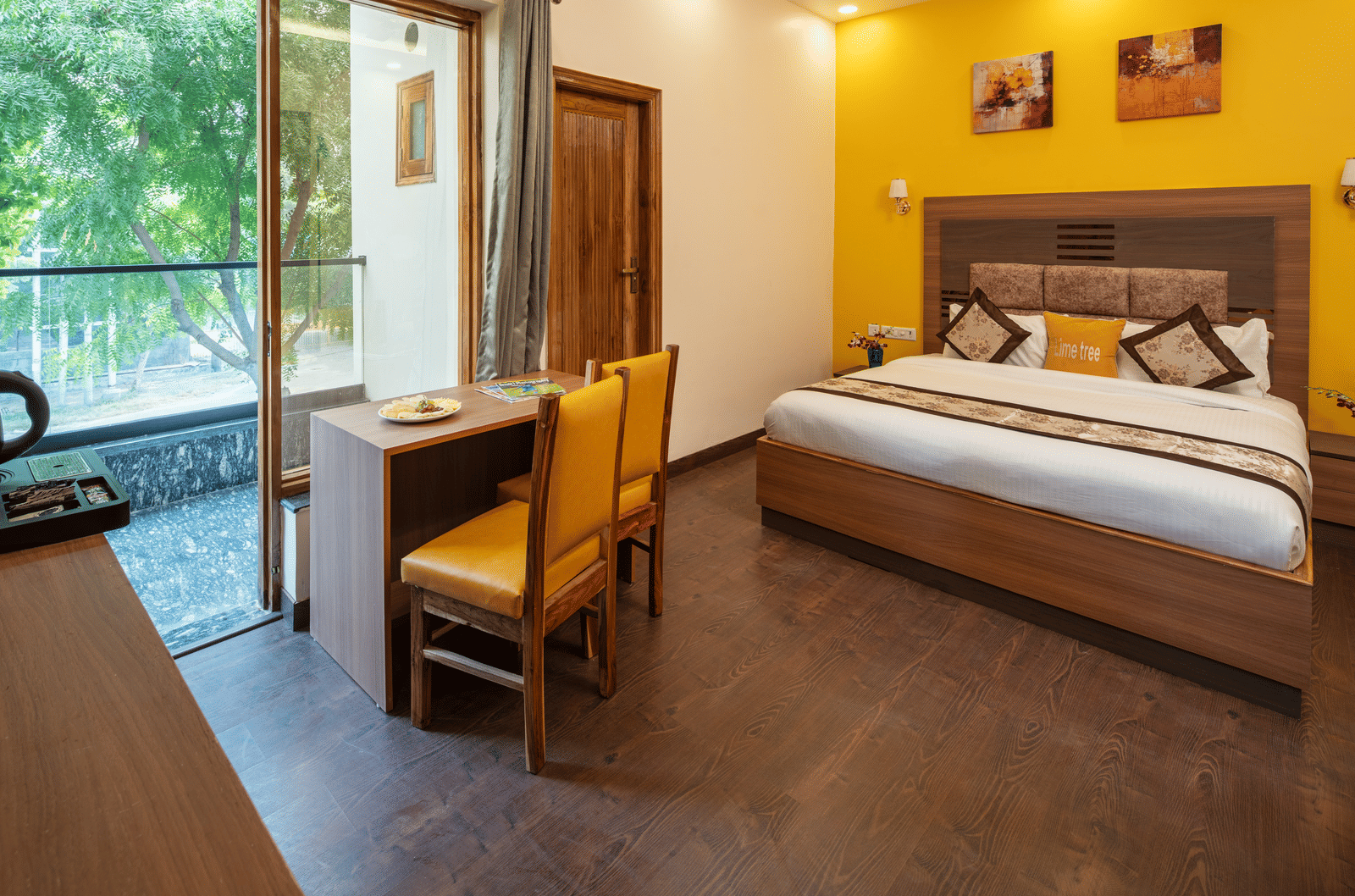 Lime Tree Hotel & Apartments Noida