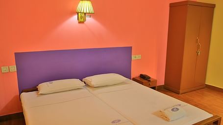 Hotel Srinivas, Kochi Cochin Double Non- AC Room Hotel Srinivas Kochi 2