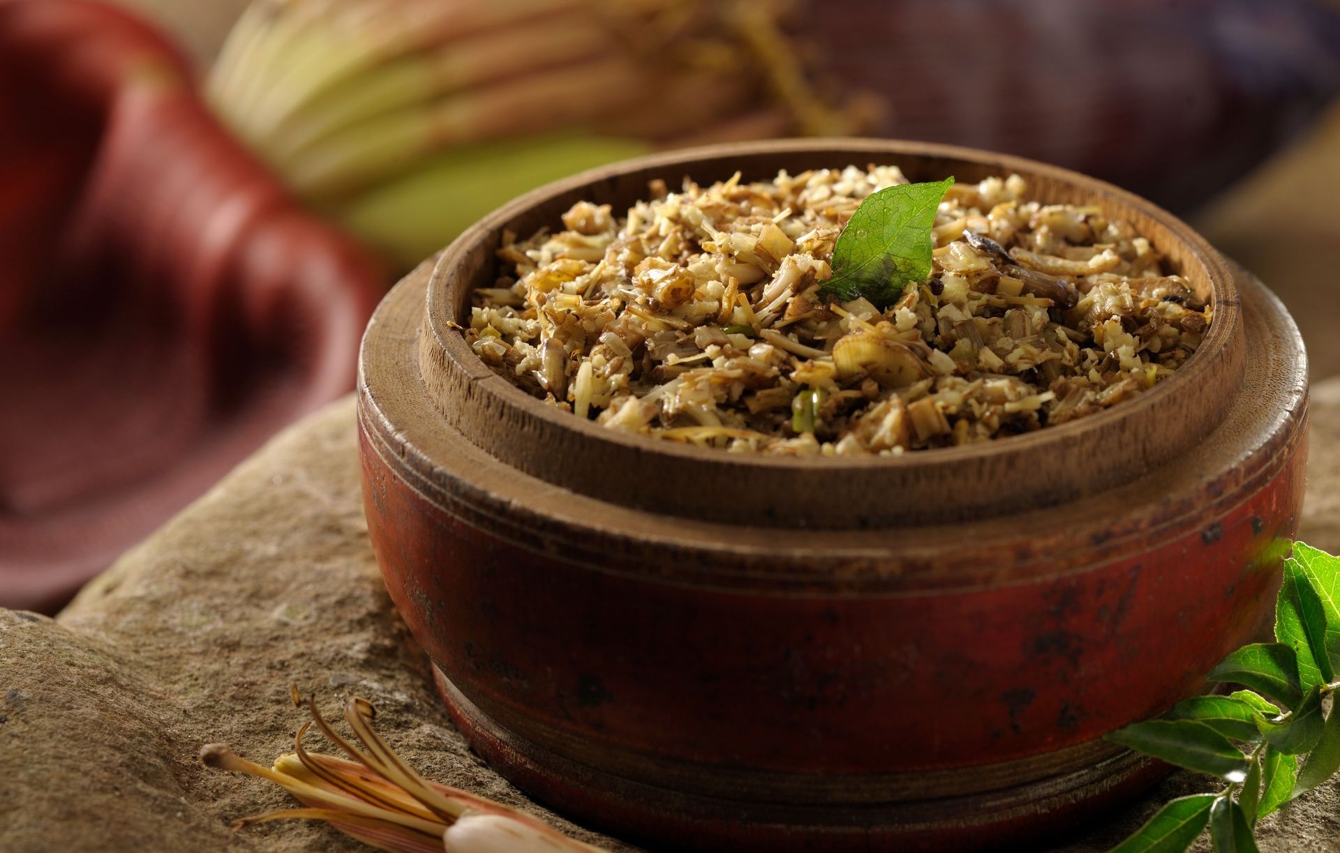 Vazhachundum Thoran: banana blossom stir-fry.
