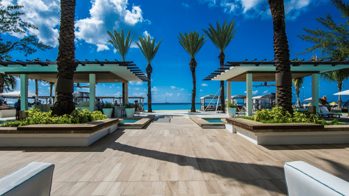 Private mansion by the beach