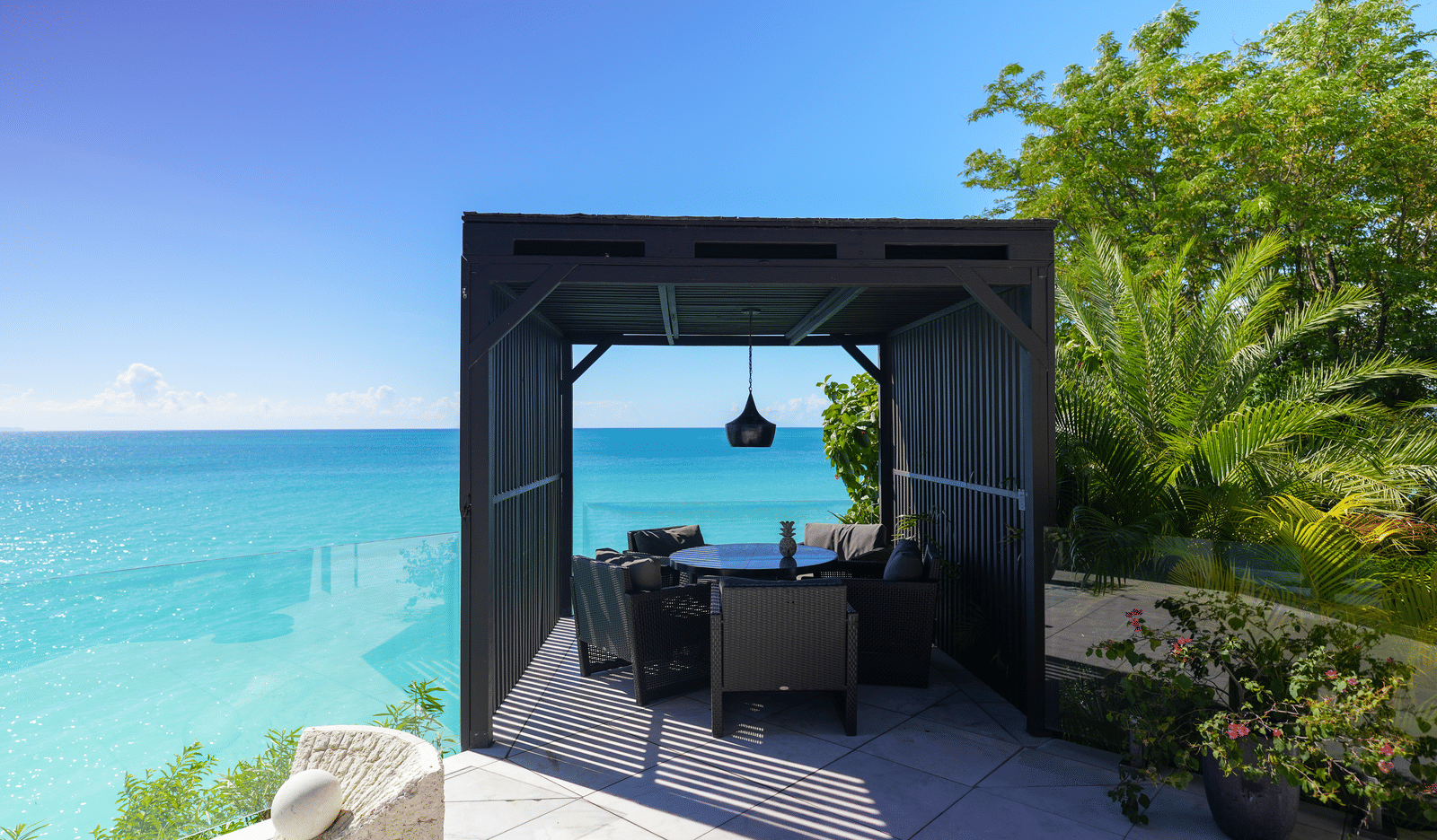 Ocean Blue | Beach Guest House in Antigua | Tamarind Hills Resort