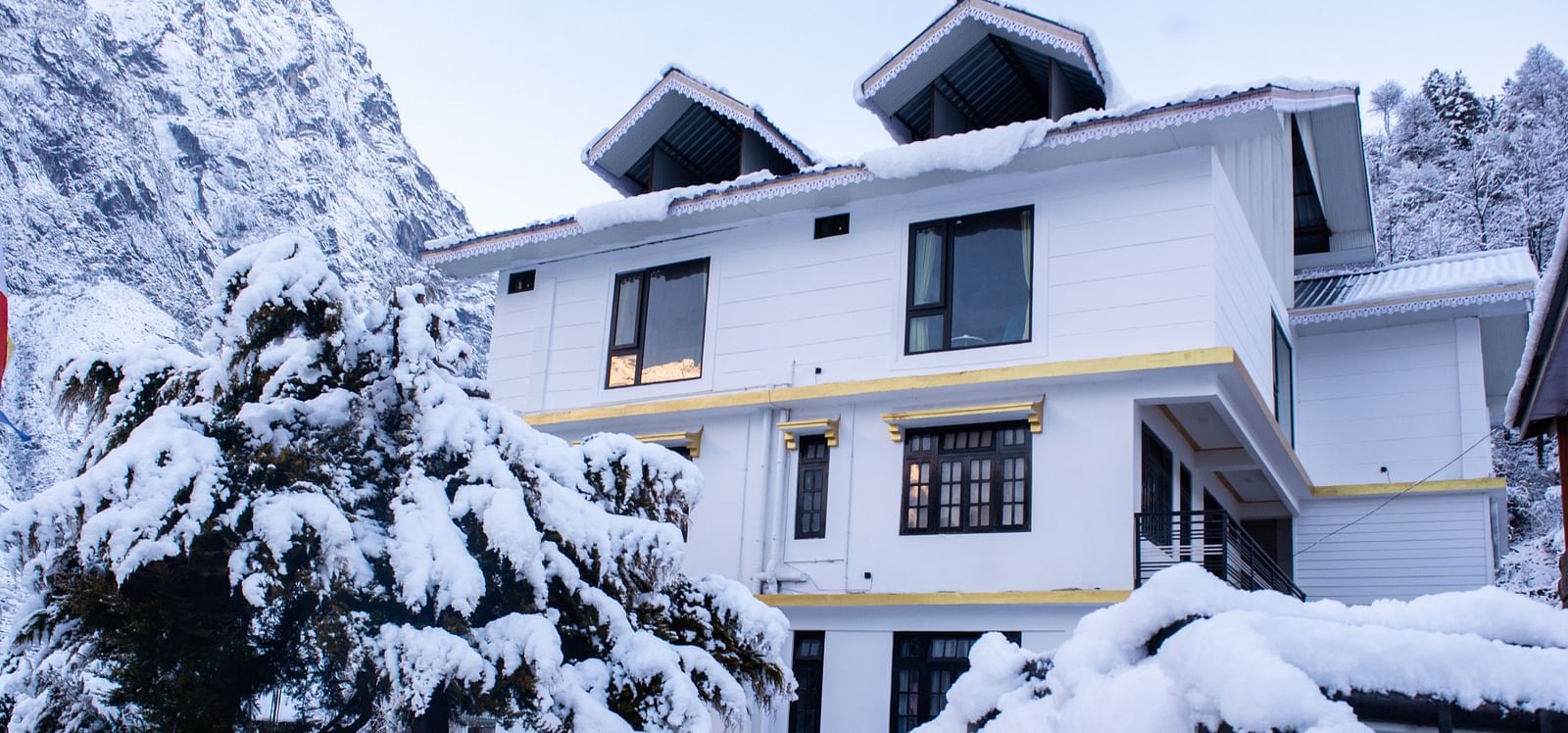 Facade of Mystique Valley Resort  