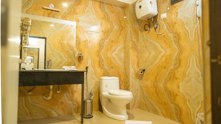 Dream Villa Retreat, Pelling - The interiors of the bathroom in one of the rooms at our hotel