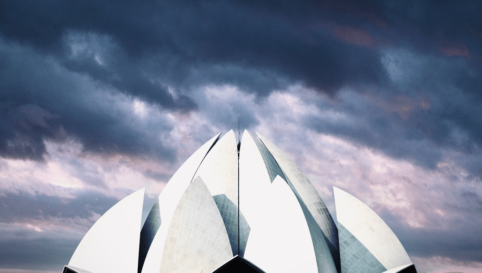 tushar-arora-8CSNDb19WzU-unsplash