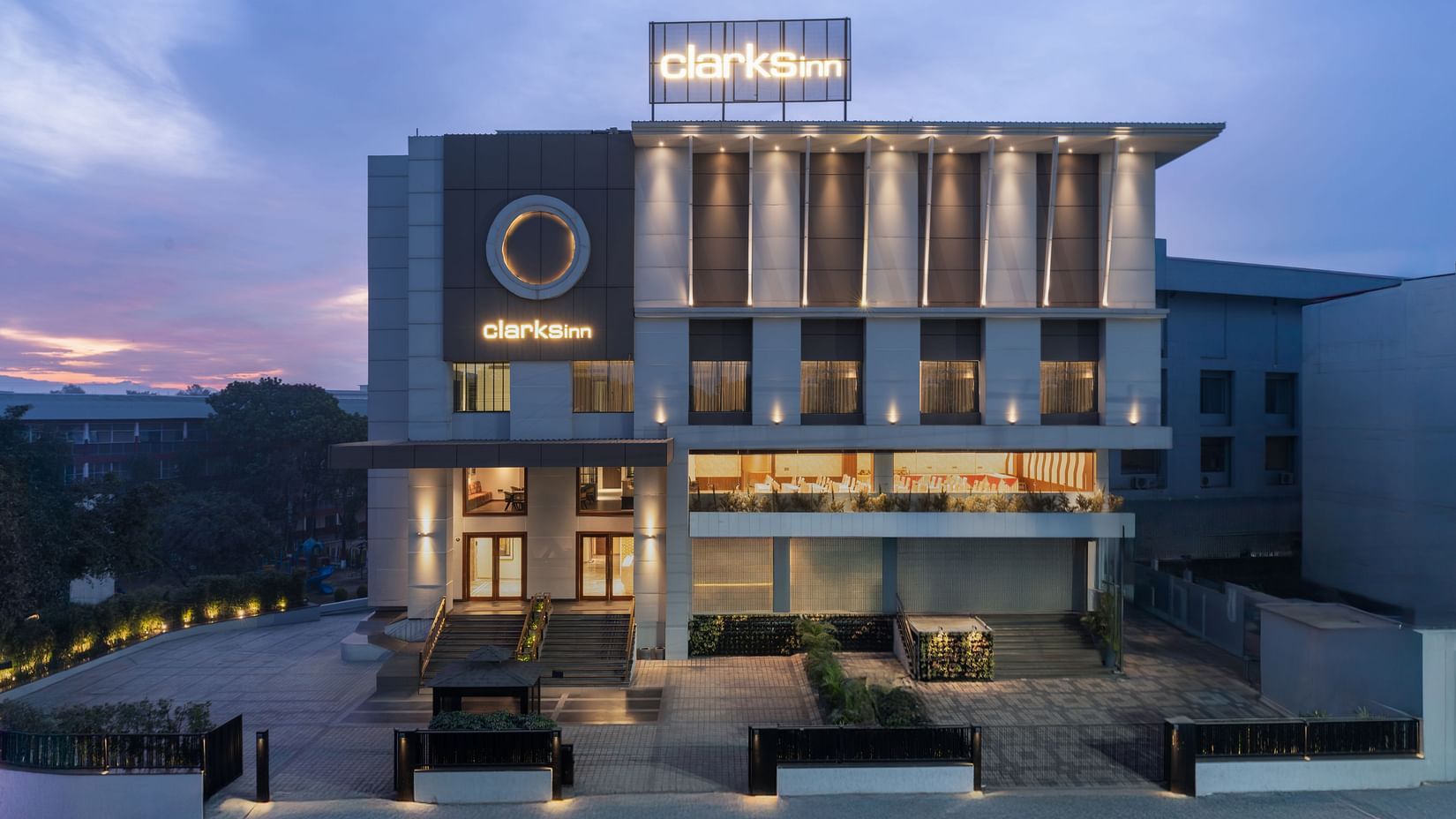 Facade image of Clarks Inn Dehradun