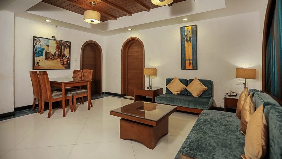 Mediterranean Suite 4