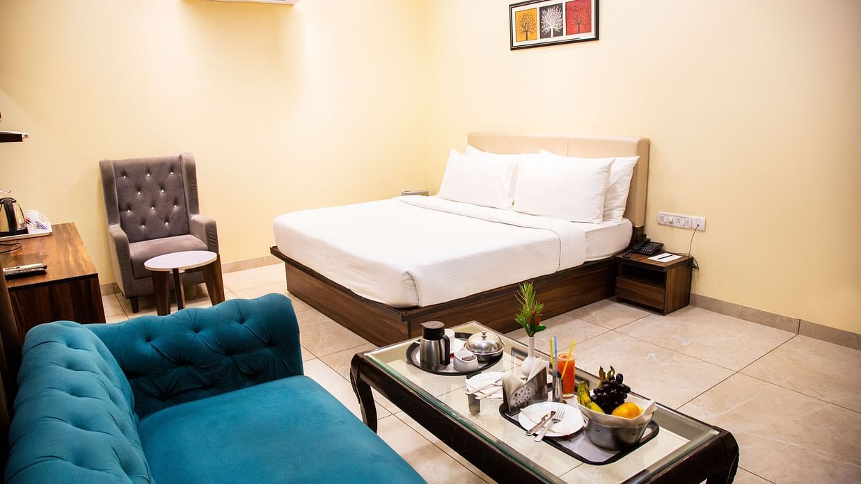 Spacious rooms with premium linens