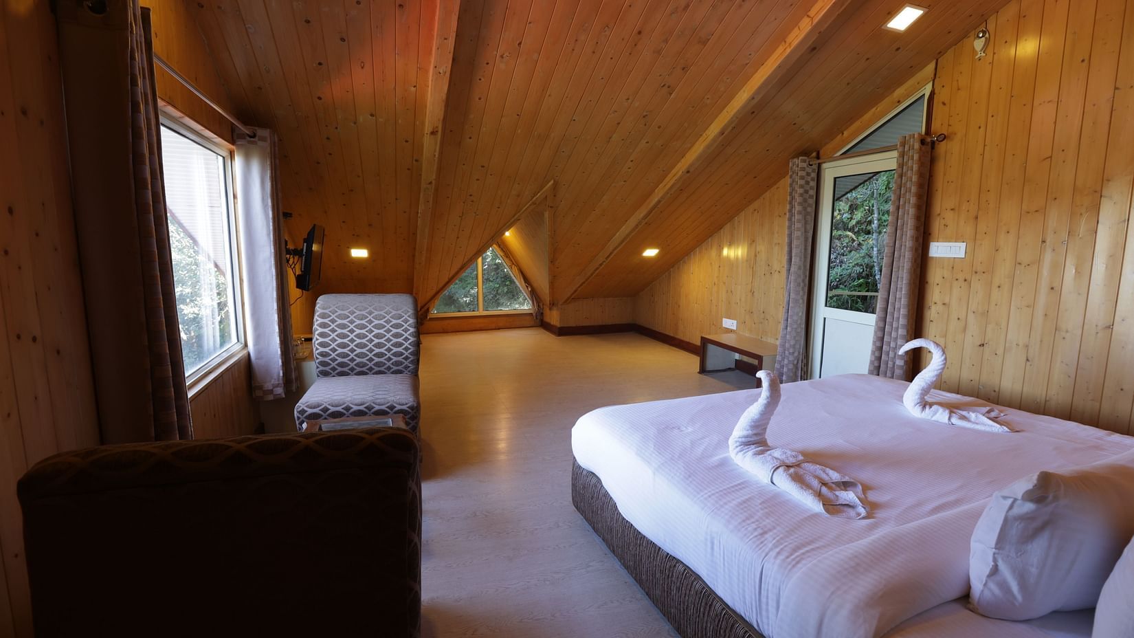 Deluxe Room 1