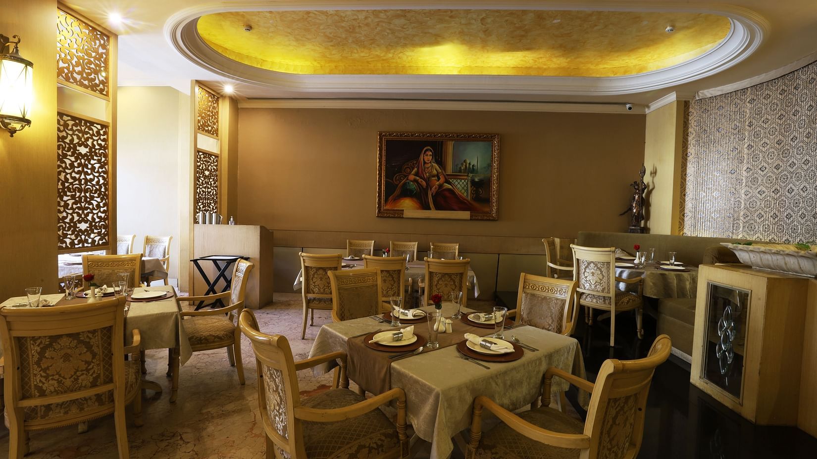 Restaurant in Cuttack 4